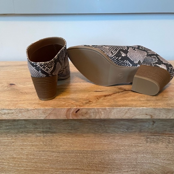 Universal thread booties - Picture 4 of 4